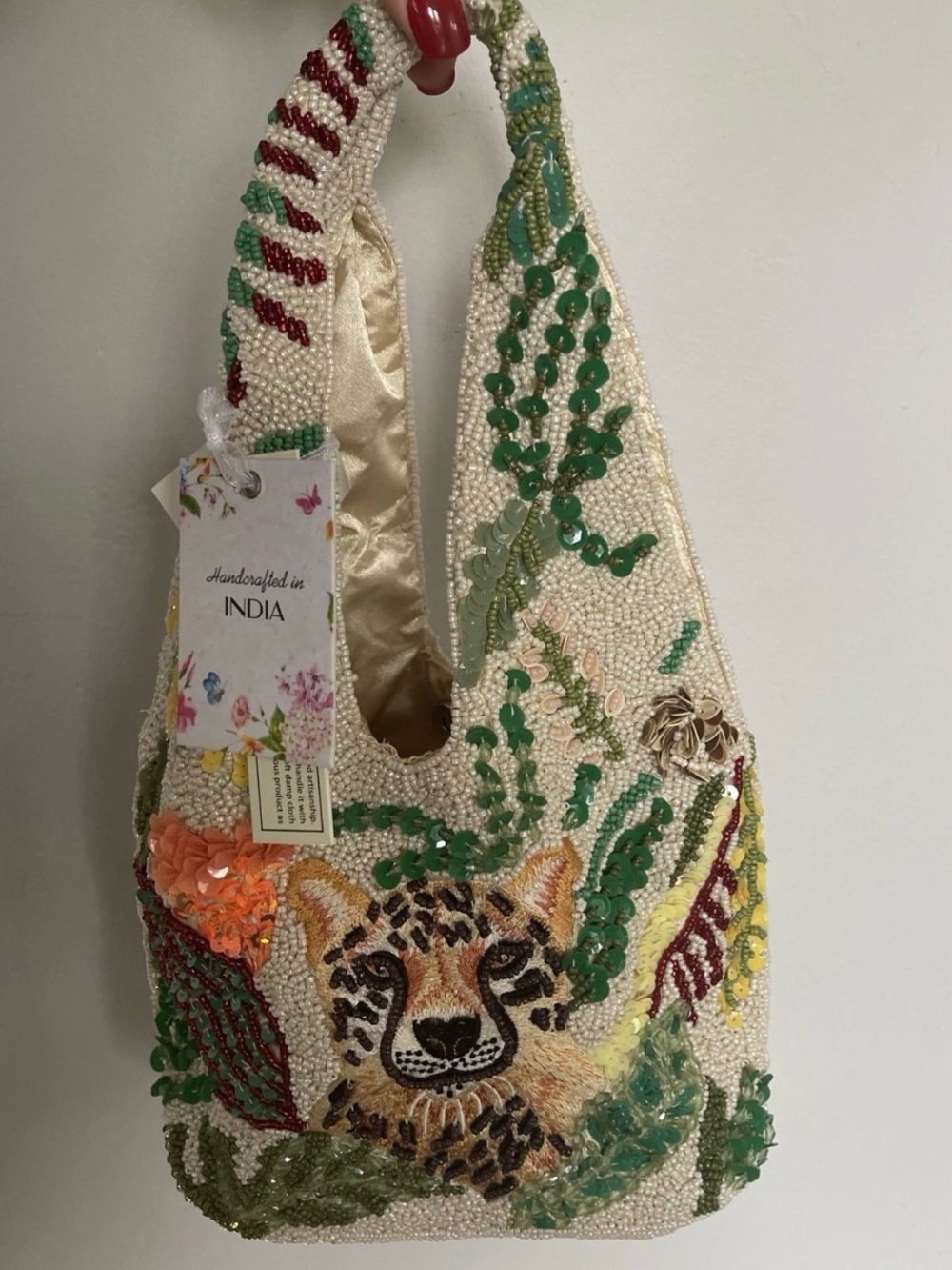 NEW Beaded Floral & Leopard Embroidered Clutch in Ivory and Green - Picture 2 of 3